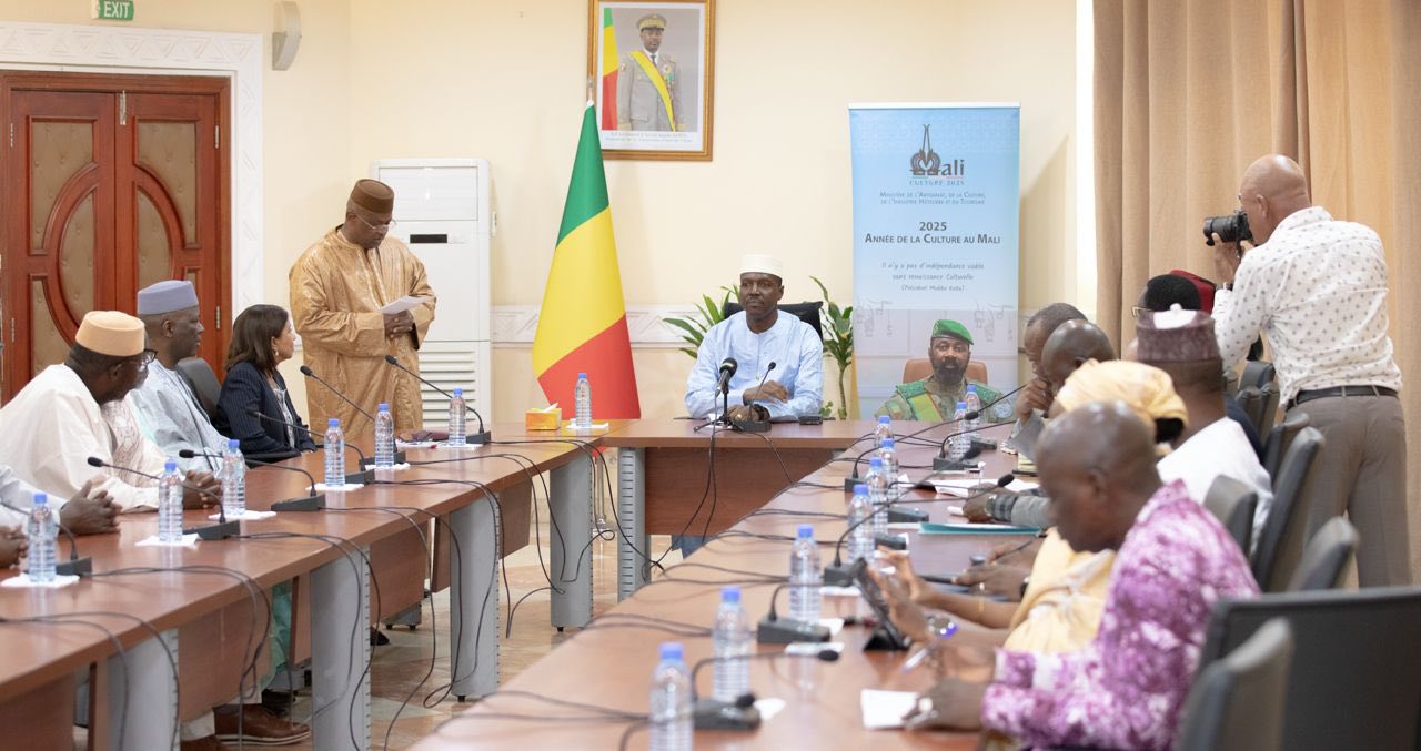 Mali : Le Premier ministre accueille la chambre consulaire régionale de l'UEMOA pour booster le climat des affaires  