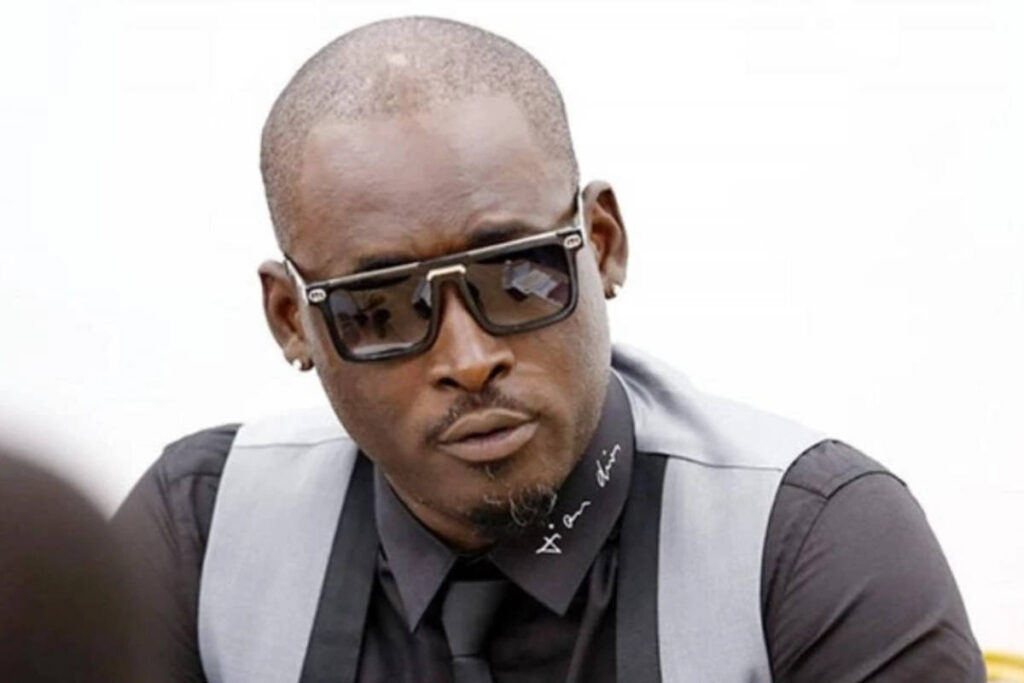 Côte d'Ivoire : L'accident tragique impliquant l'artiste Molar Oumar laisse une piétonne dans le coma