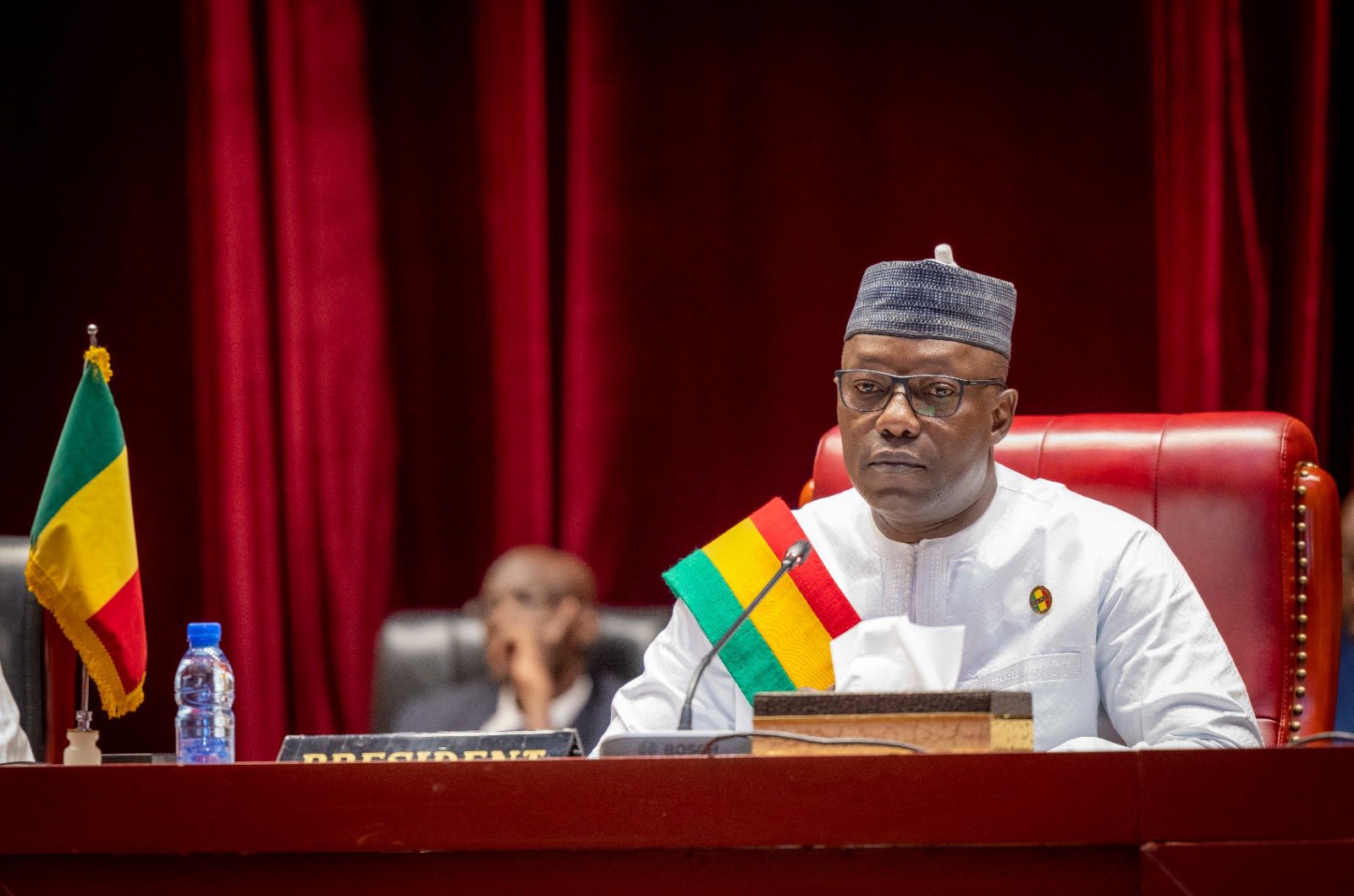 Le CNT Autorise le Gouvernement à Légiférer par Ordonnances pour Accélérer les Réformes