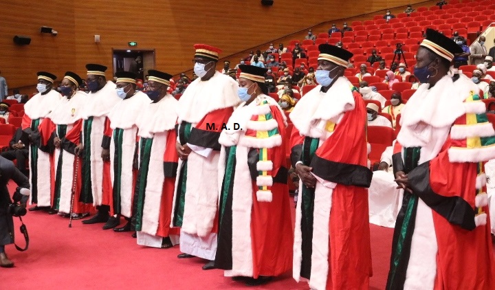 Mali : Feu vert de la Cour Constitutionnelle sur les indemnités des membres du CNT  