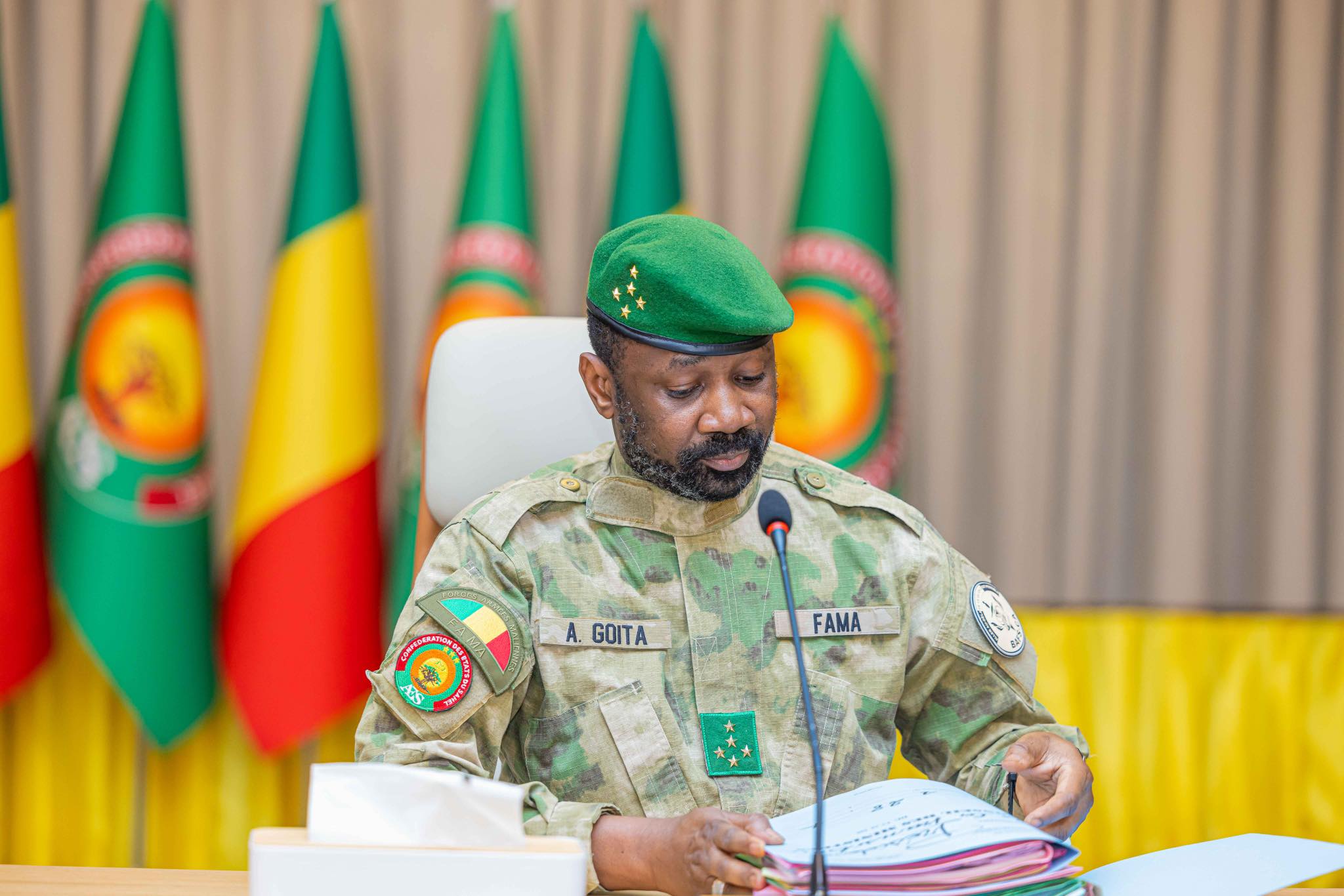 Révision de la Charte de la Transition: Le Président de la transition, Chef de l'Etat promulgue la loi