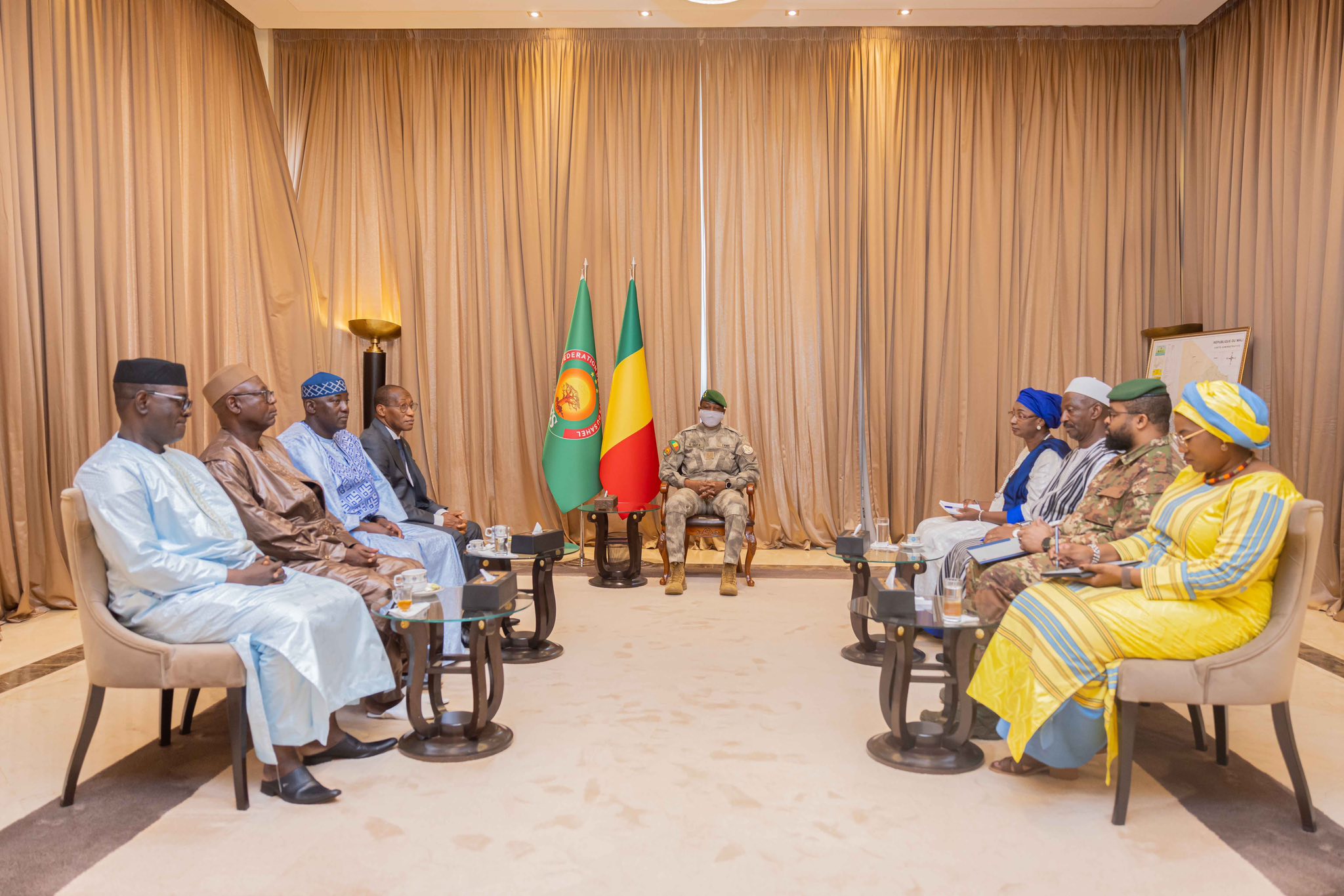 TRANSPORT AÉRIEN : Le Président de la Transition reçoit une délégation de l’ASECNA