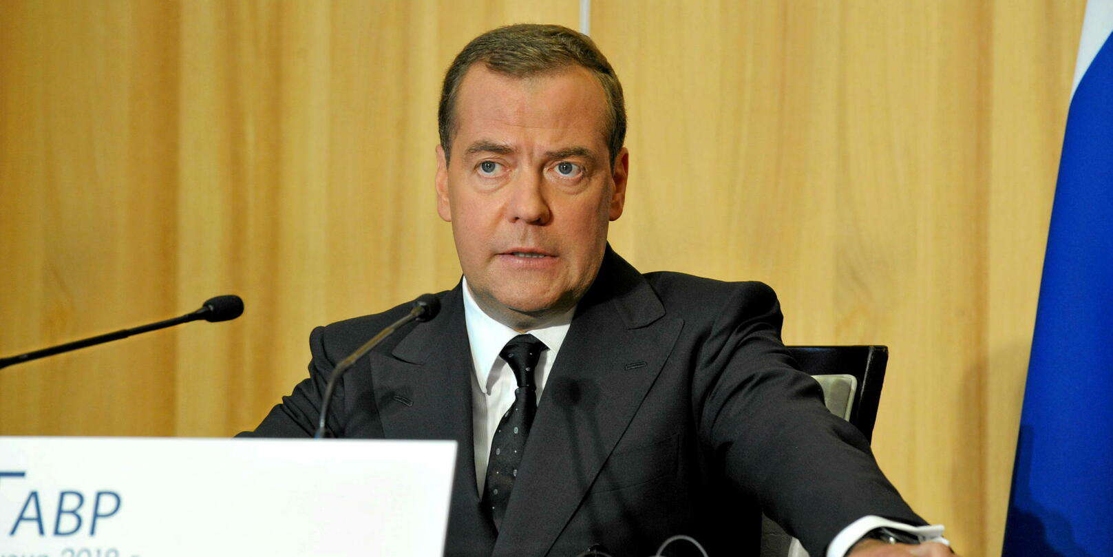 «Chaque nouvel ultimatum est un pas vers la guerre» : l’ancien président russe menace Trump et les États-Unis