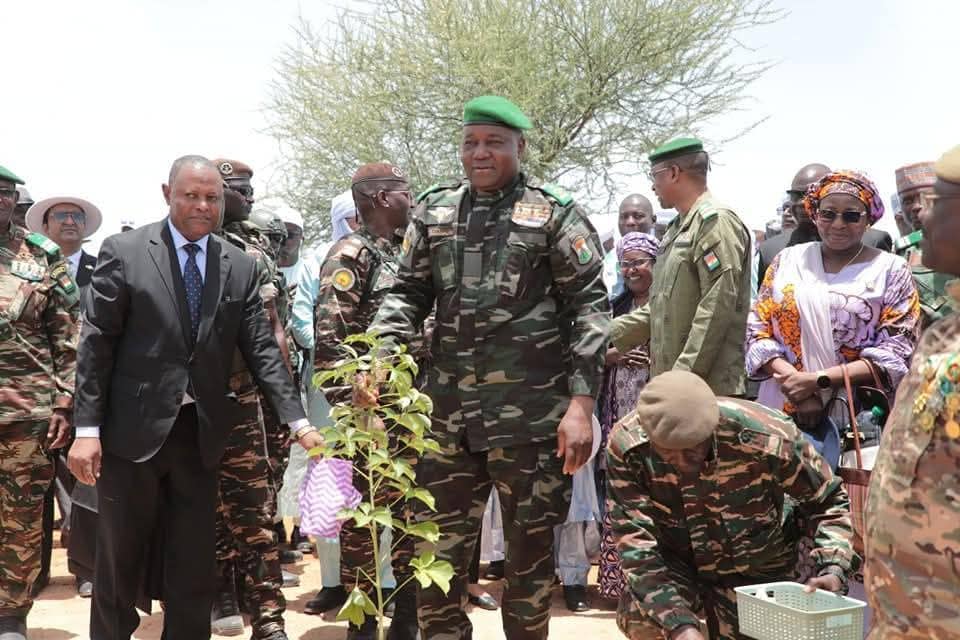 La Journée de l'arbre à Zinder : L'AES unit ses forces pour la revitalisation des écosystèmes