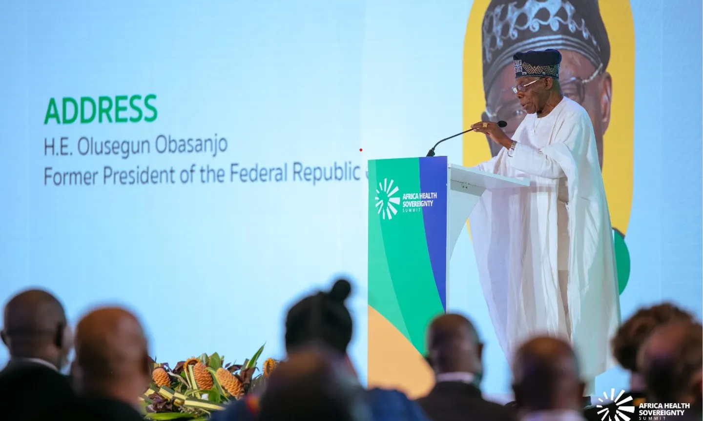 Sommet sur la santé en Afrique : les pays africains s'efforcent de se passer de l'aide étrangère