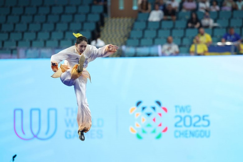 Première médaille d'or chinoise aux Jeux Mondiaux de Chengdu : Lu Zhuoling brille en Tai Chi