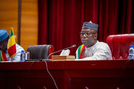 La Charte nationale pour la Paix et la Réconciliation nationale devant le CNT: Comme une lettre à la Poste