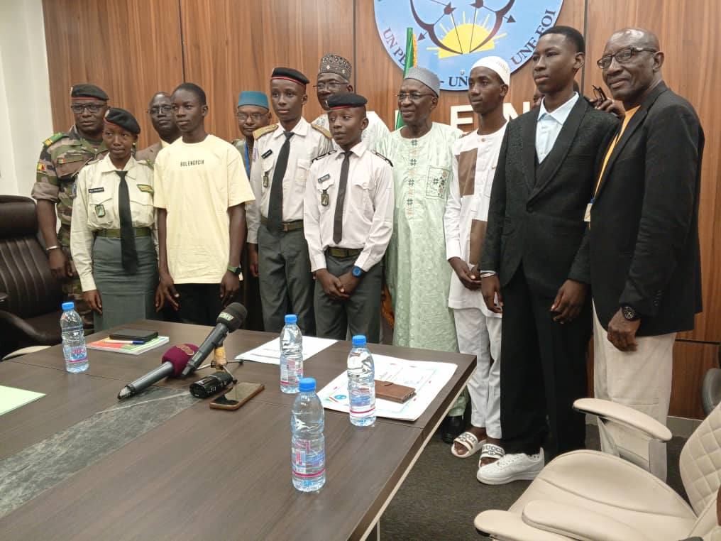 Cérémonie d'excellence au Ministère de l'Éducation Nationale