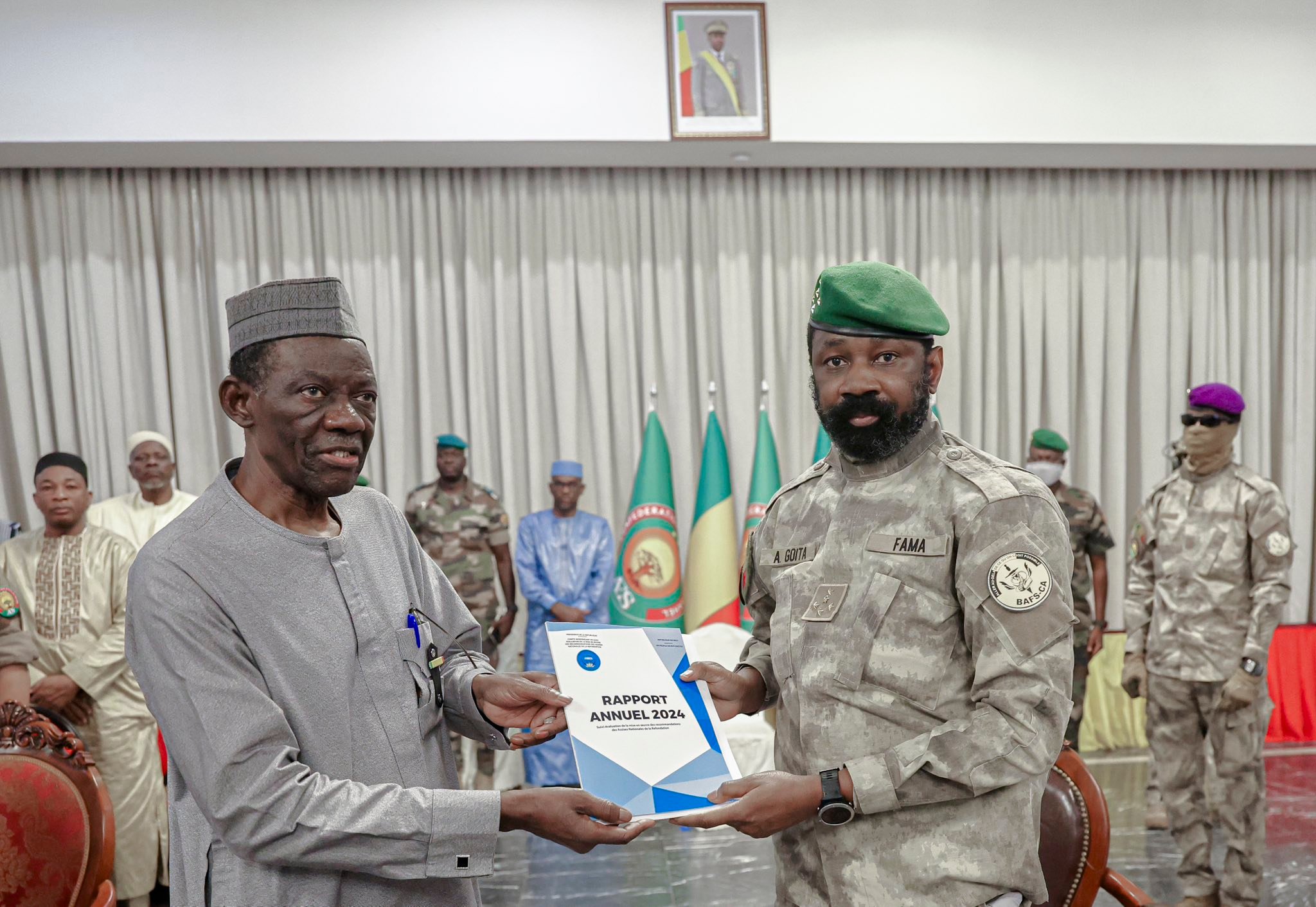 Le Président de la Transition reçoit le 3e rapport annuel du Comité de suivi-évaluation des FNR