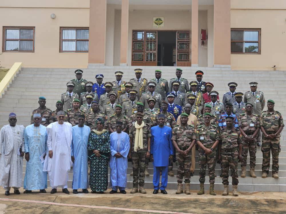 Cérémonie de sortie de la 4ème Promotion de l'École de Guerre du Mali (EGM).