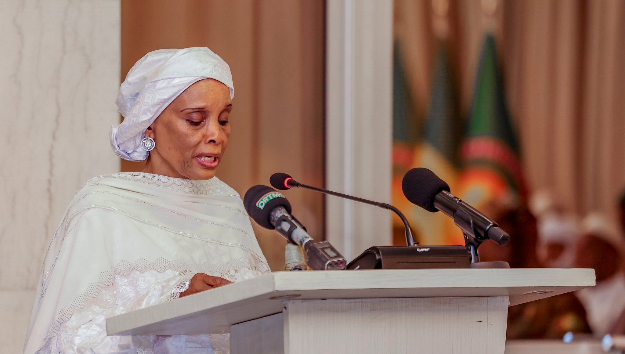 Le médiateur de la république lors de la remise des rapports annuels 2023 et 2024 a Assimi Goita : "En 2024, nous avons reçu 208 dossiers de réclamations dont 138 entièrement traités et 70 en cours de traitement"