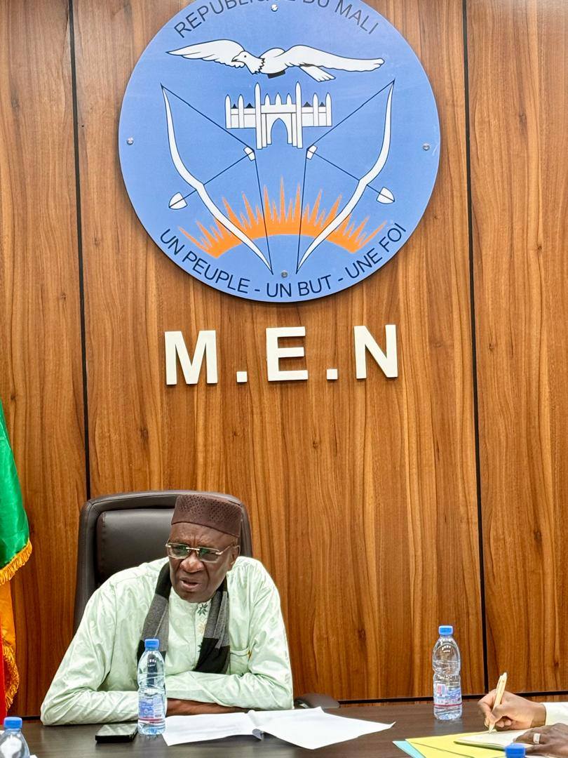 Rentrée scolaire 2025-2026 : Le ministère de l'Éducation fixe la date au 1er octobre