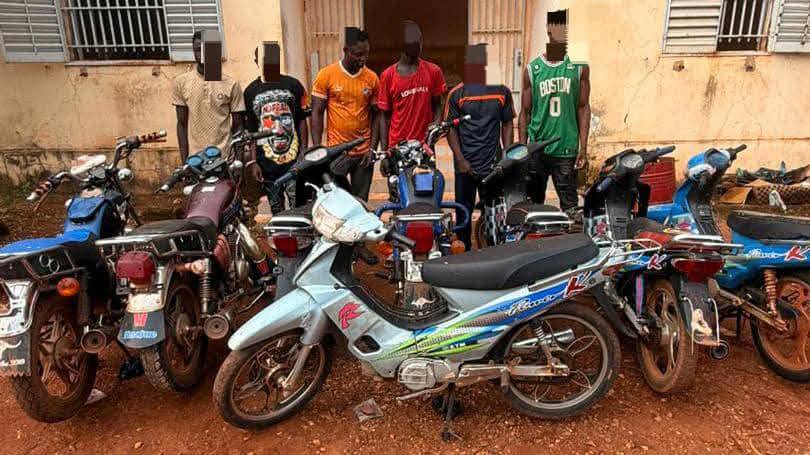 Vaste coup de filet à Kéniéba : Six braqueurs arrêtés et un important butin saisi