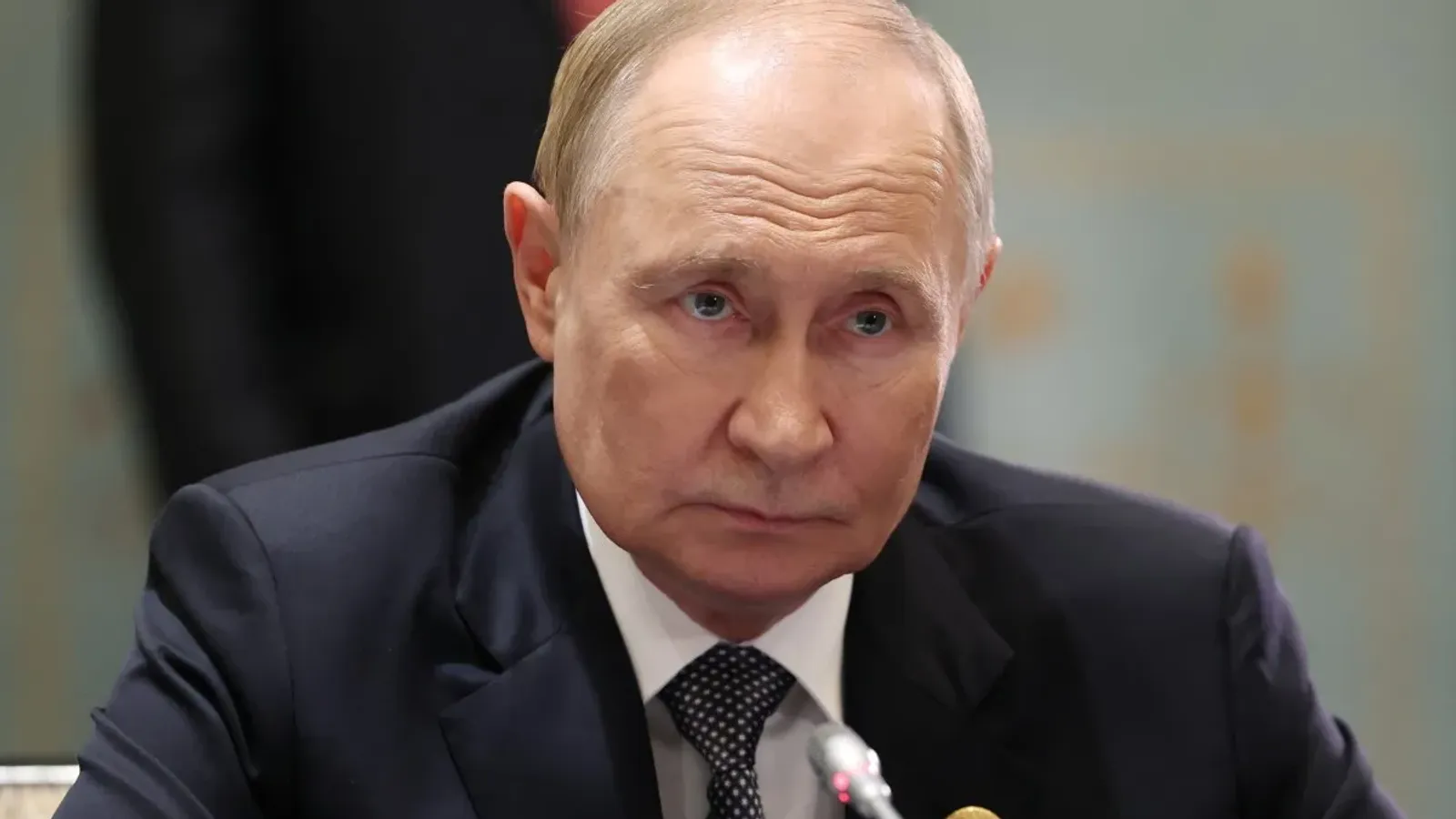 Guerre en Ukraine: Vladimir Poutine met en garde, n'importe quelle force occidentale sera une "cible légitime" pour l'armée russe