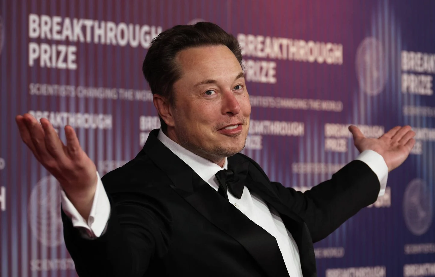 Tesla offre un salaire colossal de 1 000 milliards de dollars à Musk et fixe des objectifs ambitieux