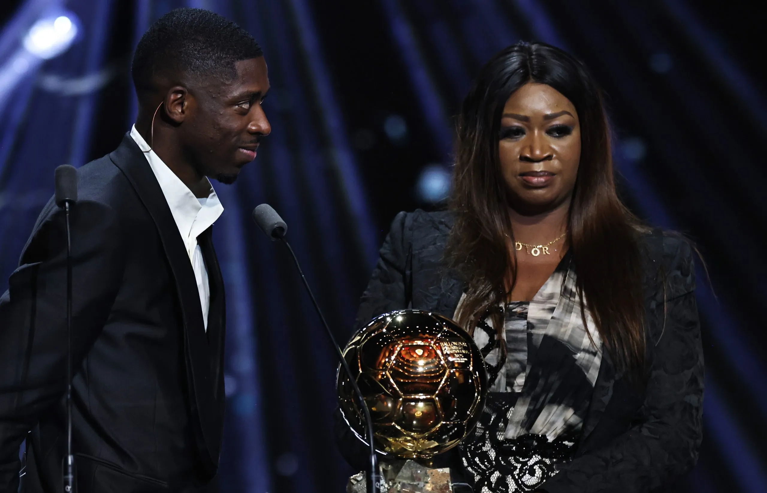 « Le Ballon d’Or de l’Afrique » : La mère de Dembélé fait polémique