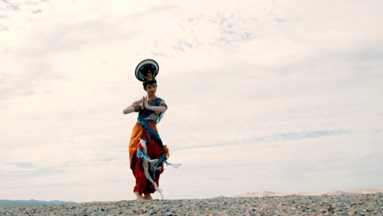 L'Éclosion Silencieuse : la force de vie qui naît du silence