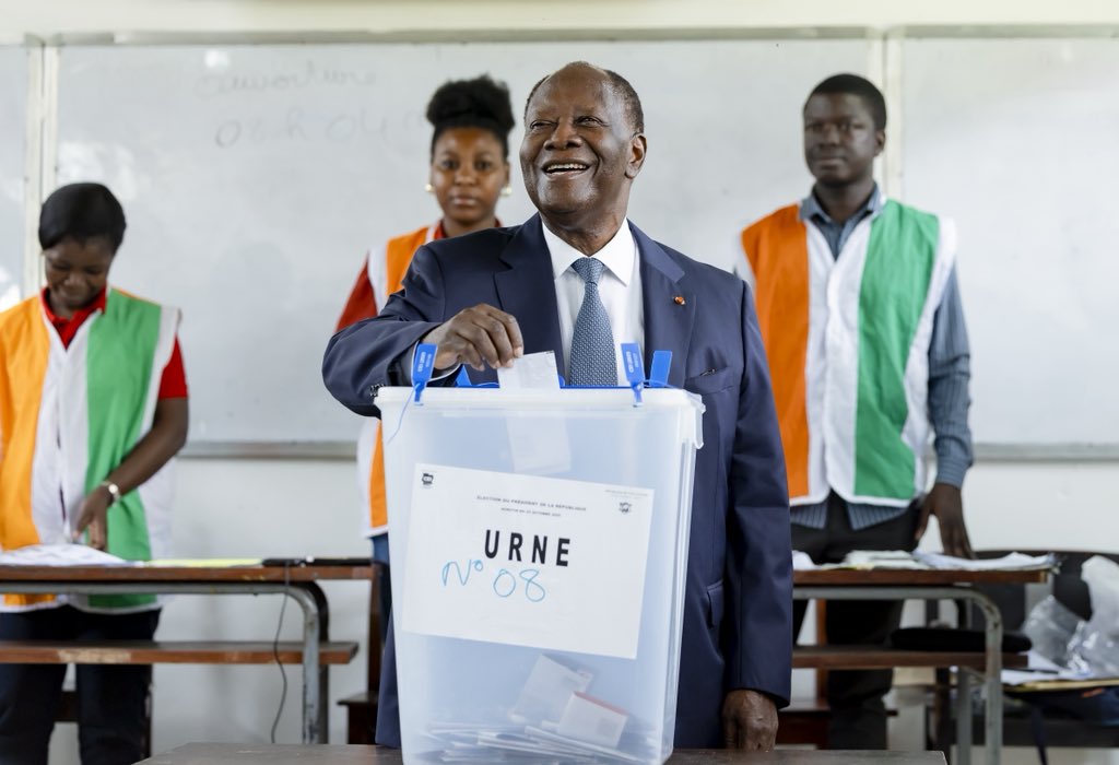 Côte d’Ivoire : Alassane Ouattara réélu Président avec 89,77 % des voix