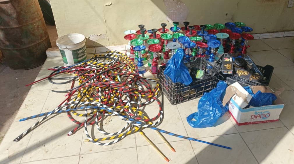 Lutte anti-drogue à Bamako : l'OCS saisit 35 appareils à chicha et interpelle 17 personnes au restaurant « Le Monak »