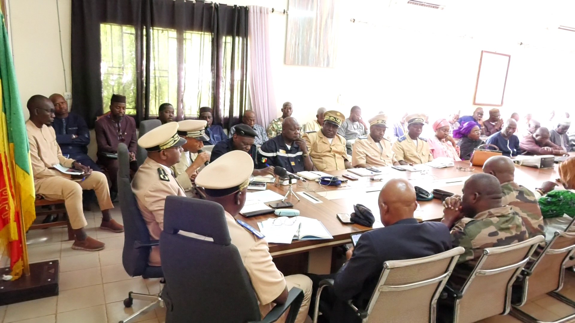 KITA/Crise des hydrocarbures et unité : Le Gouverneur Maiga mobilise le front socio-professionnel