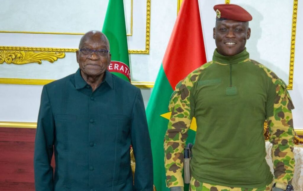 À Ouaga, Zuma appelle à «résister aux chantages des Occidentaux»