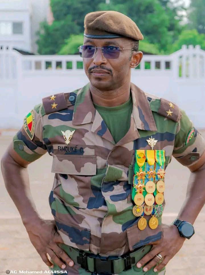 Famouké Camara, l’homme des axes : Récit d’un général en première ligne