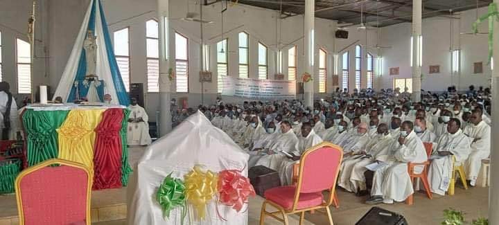 Crise de Carburant : Les Évêques du Mali annulent le pèlerinage national de Kita 2025