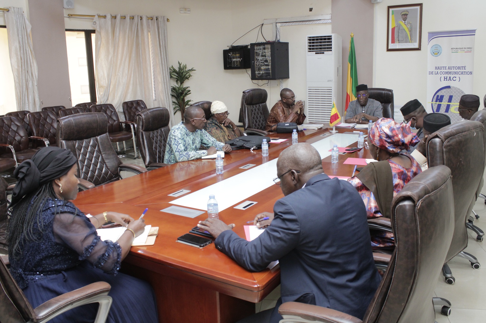 Cybercriminalité et Médias : la HAC et le Pôle Anti-Cybercriminalité scellent une collaboration stratégique