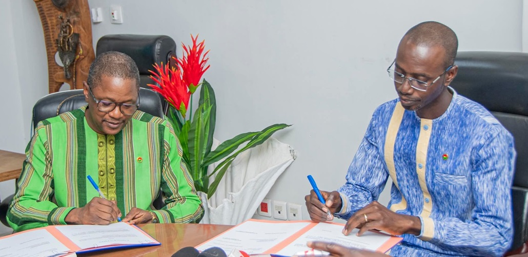 Burkina Faso : L’ancienne fréquence de RFI attribuée à la Radio de l’AES