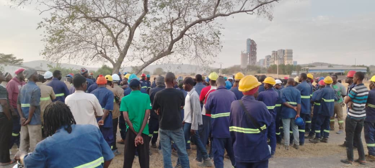 Plus de 200 employés de Diamond Cement Mali menacés de licenciement