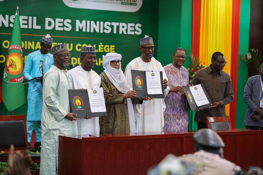 Médias : Naissance de « Télé AES » et fin des préparatifs du Sommet des Chefs d’État à Bamako
