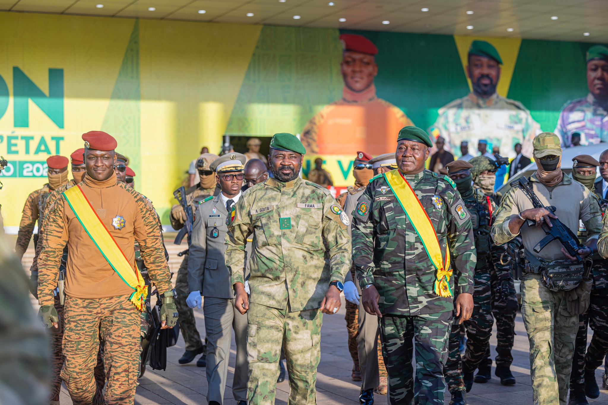 Confédération de l’AES : Clôture du 2ème Sommet et passage de témoin à Bamako