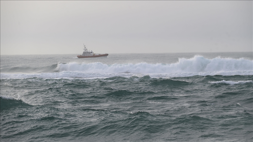 Naufrage en route vers les îles Canaries : plus de 150 migrants portés disparus et présumés morts... Au moins 12 décès confirmés, des dizaines de disparus