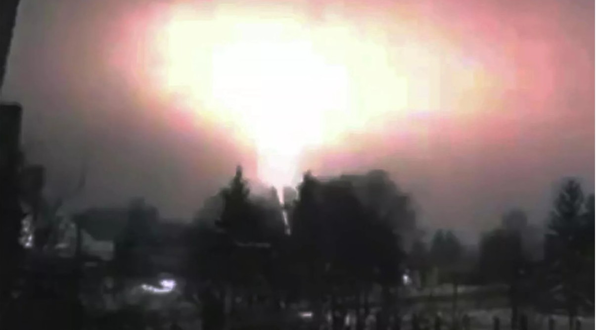 La Russie tire un missile «Orechnik» contre l'Ukraine en réponse à une attaque contre la résidence de Poutine 