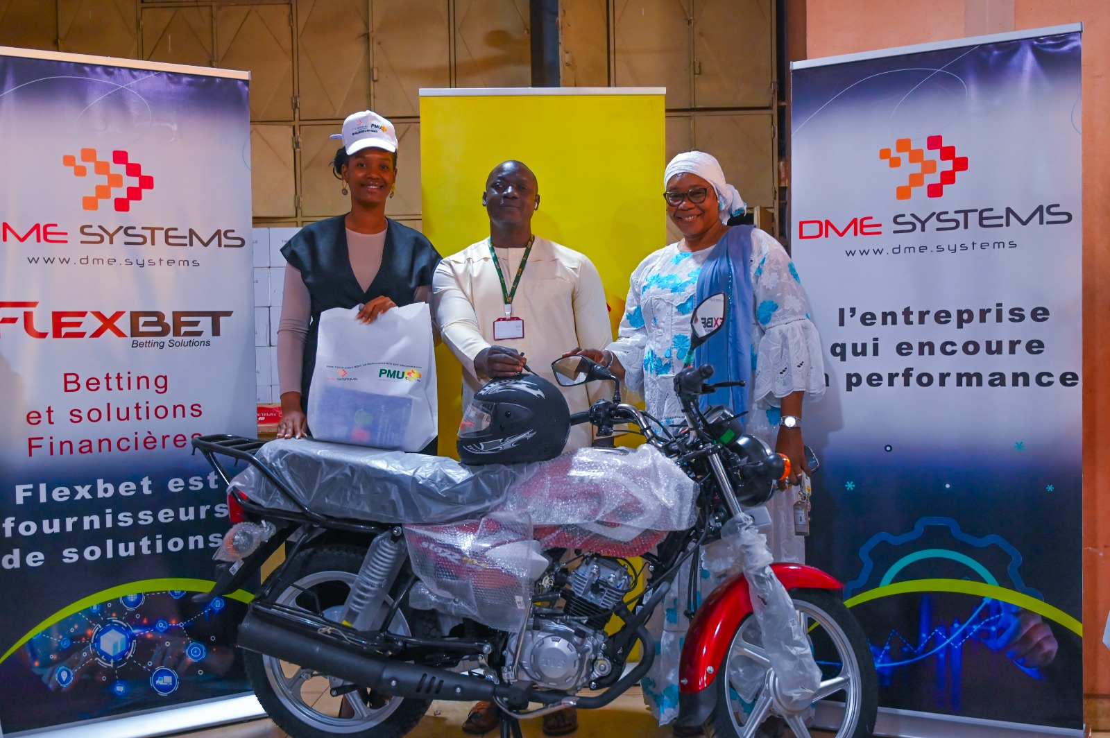 DME Flexbet célèbre l’excellence de son réseau aux côtés du PMU Mali