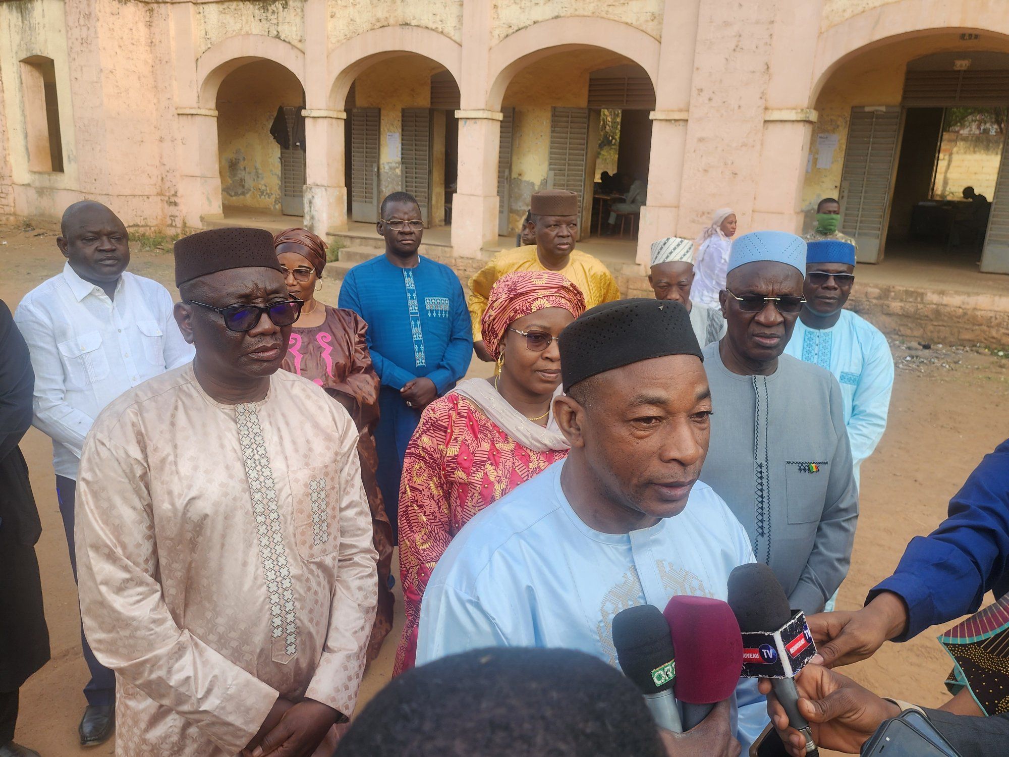 Fonction Publique 2025 : plus de 43 000 candidats se présentent aux concours sous étroite surveillance