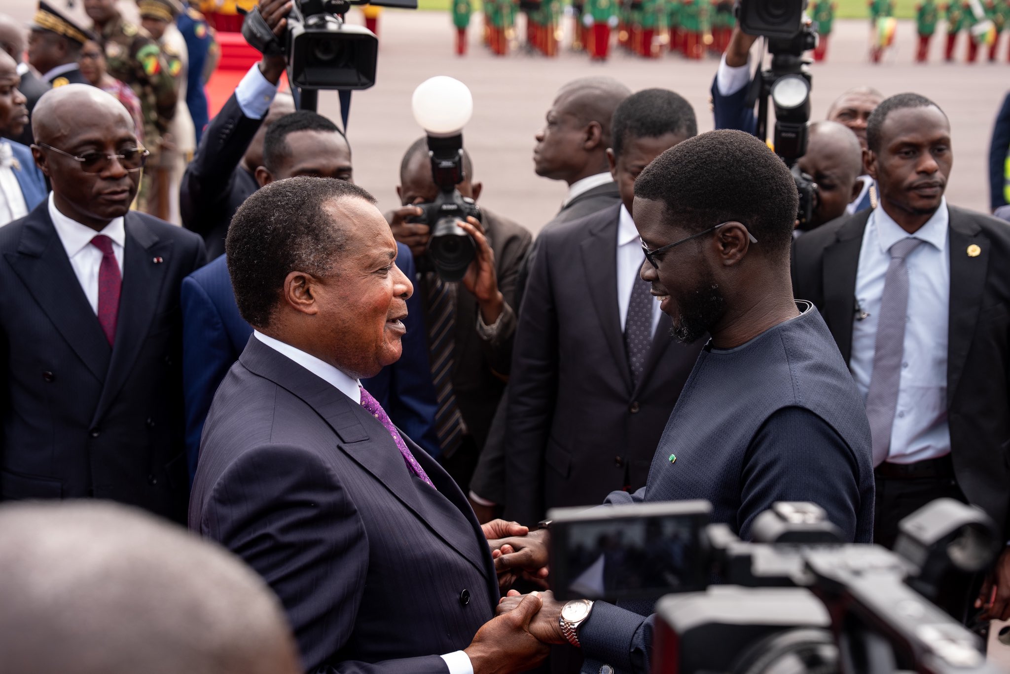 Diplomatie : Le Président Bassirou Diomaye Faye en visite officielle à Brazzaville