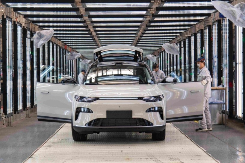 La production et les ventes de voitures chinoises ont dépassé 34 millions, démontrant l'innovation et le leadership écologique de l'industrie