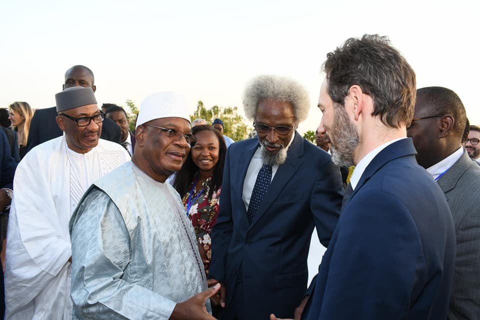 Le Professeur Alioune Sall en exclusivité sur la double participation de IBK à la biennale sur la culture de la paix , du 18 au 22 Septembre 2019 à Luanda en Angola .