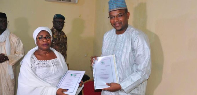 Mali : la Banque africaine de développement accorde plus de 52 milliards de francs CFA pour la construction de la « route de l’unité nationale », Bourem-Kidal