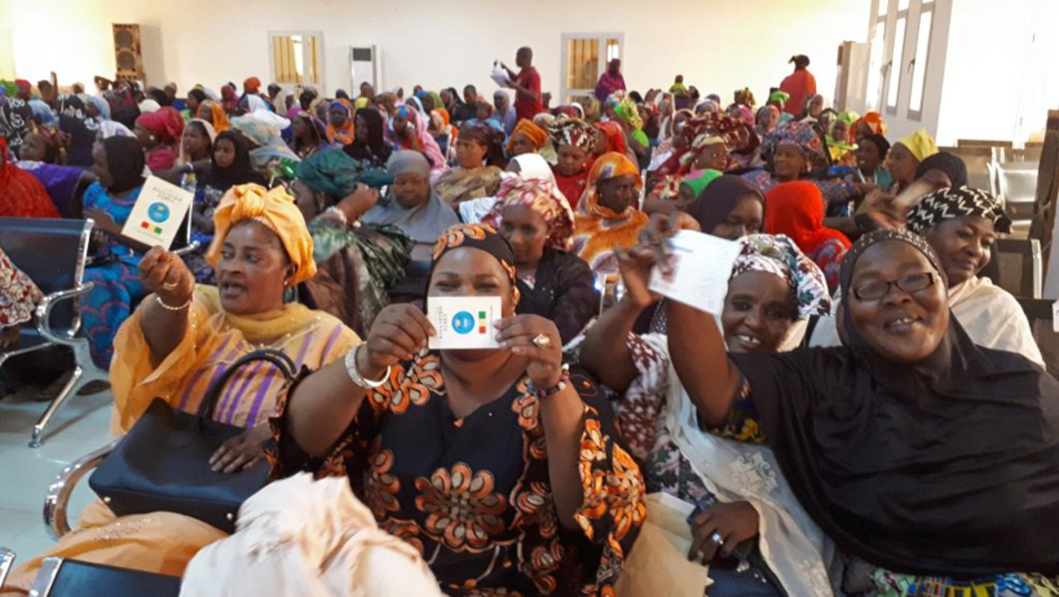 Législatives 2020 : 800 jeunes et 426 femmes candidats