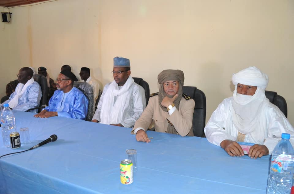 KIDAL COLLECTIVITÉS : Le Premier ministre, Dr Boubou Cissé, a tenu ce jeudi 5 mars 2020, une rencontre d’échange avec l’administration locale dans la salle de conférence rénovée du siège des autorités intérimaires de la région de Kidal.