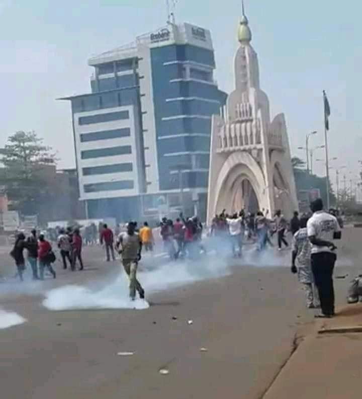 Repression de la marche des enseignants: L’échec du gouvernement à satisfaire les syndicats