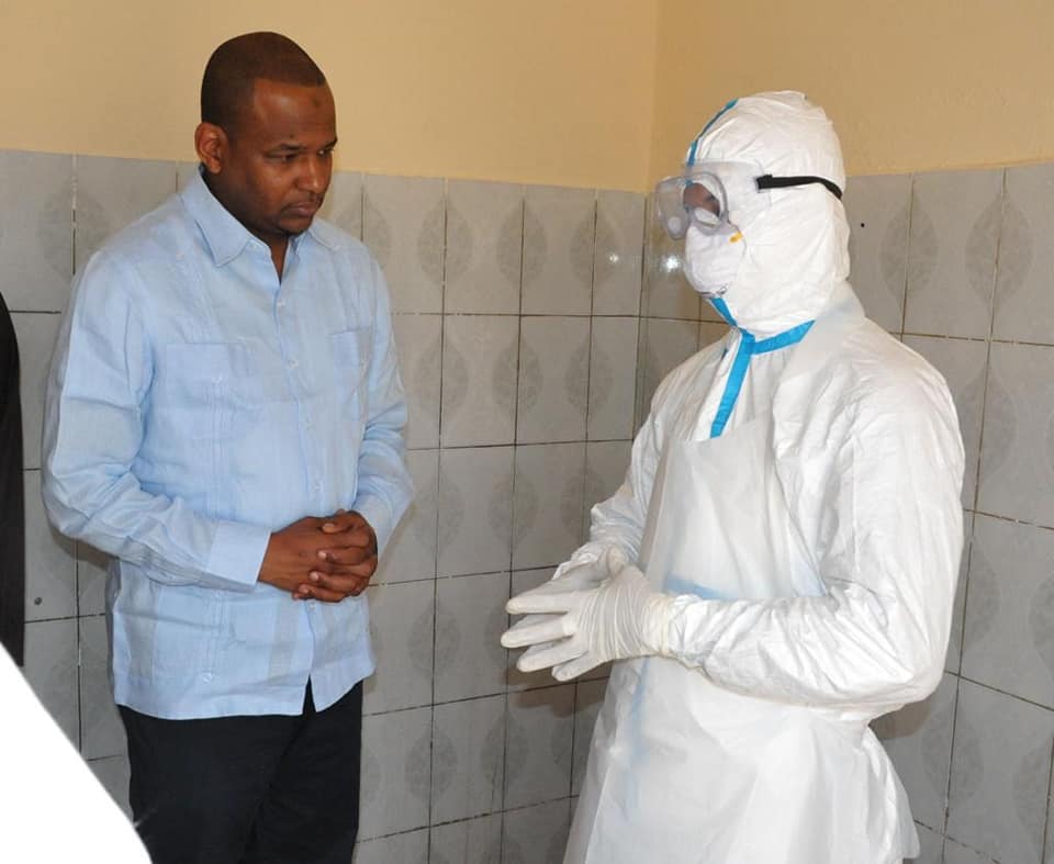 Visite du Dispositif de préventions de l’hôpital du Point G par le PM, Dr Boubou Cissé
