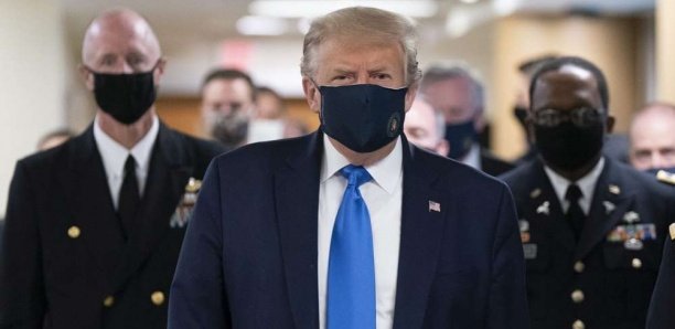 Coronavirus : Donald Trump défend le port du masque comme un geste "patriotique"