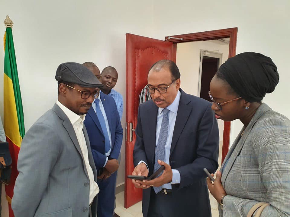 Séance de travail entre Madame le Ministre Kamissa CAMARA avec son collègue de la Santé et des Affaires Sociales, M. Michel Hamala SIDIBÉ