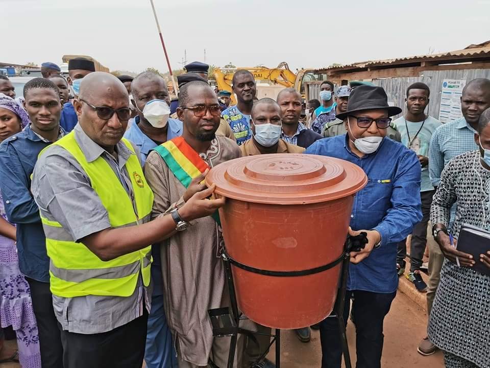 Kouremalé | Le cordon sanitaire visité par le Ministre LY !
