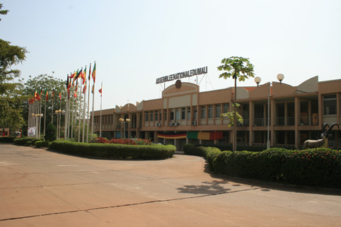 Un Parlement renouvelé à 75 %