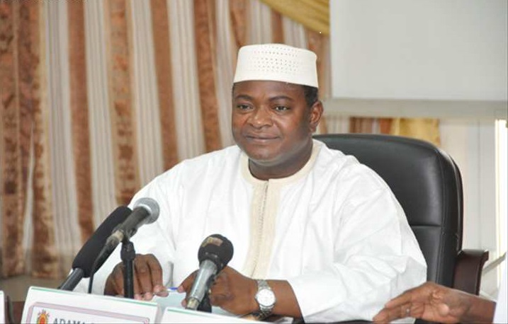 Arrêté dans le cadre du dossier de ‘’l’éclairage public de certains axes de la ville de Bamako à l’occasion du cinquantenaire du Mali’’: Le maire du district, Adama Sangaré » mis en liberté » contre une caution de 120 millions de FCFA