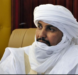 Mali : «Nous n’avons posé aucune condition, nous sommes prêts à l’accueillir dignement» dixit Alghabass Ag Intallah, le président de la CMA à propos du voyage du PM à Kidal